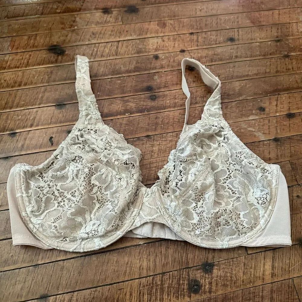 Wacoal tan lacy vintage retro chic 38D sexy bra